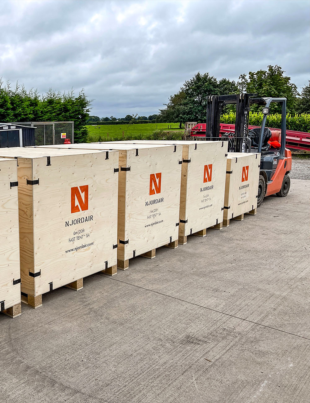 Renting a work tent, capable of quick setup & removal is a versatile & efficient alternative to traditional rigid frame construction tent setups.